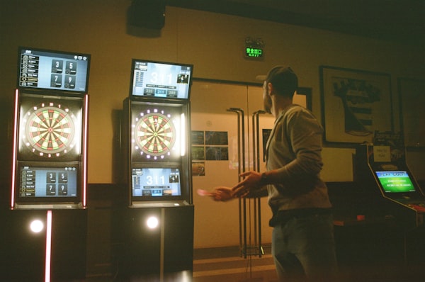 Darts lounge